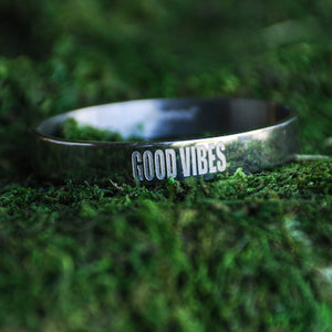 Open image in slideshow, Good Vibes Link Bangle Discontinued - Jaeci Jewlery
